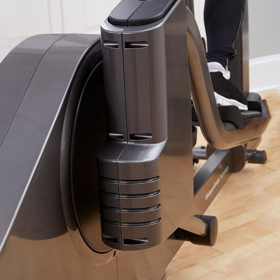 Life Fitness E5 Cross Trainer - Base Titanium-Base+Go Console