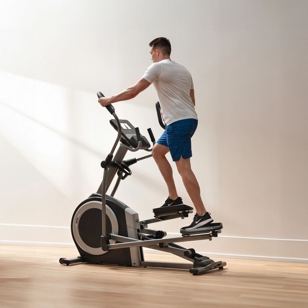 NordicTrack Commercial 9.9 Elliptical Cross Trainer