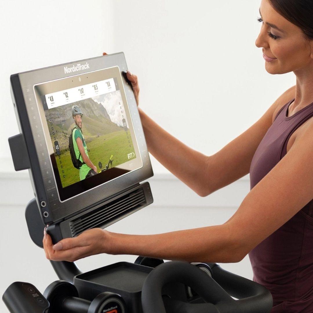 NordicTrack Commercial S15i Studio Bike