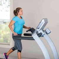 Life Fitness T5 Treadmill - Base + Track Console